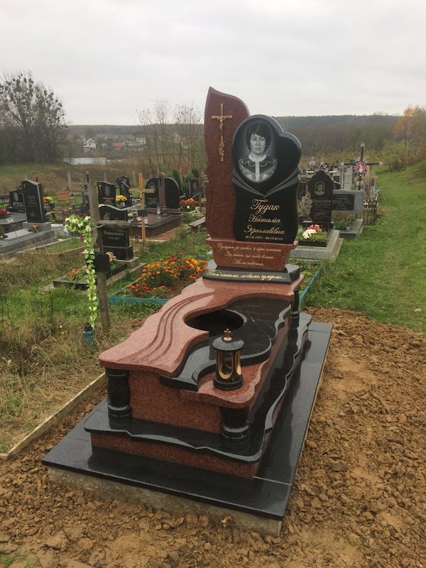 Памятник гранітний № 12 Памятник гранітний № 12