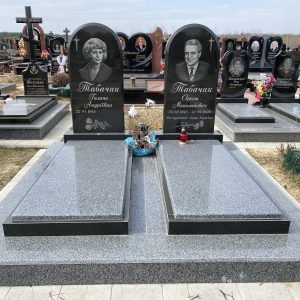 Памятник гранітний №Д19