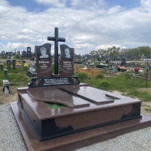 Памятник гранітний №Е8